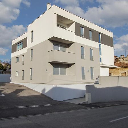 Inspire Apartments Pula Exterior foto